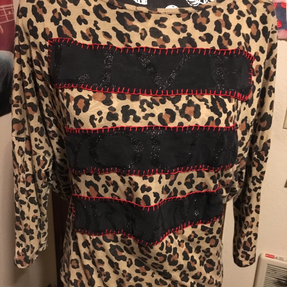 “Live Your Dreams”